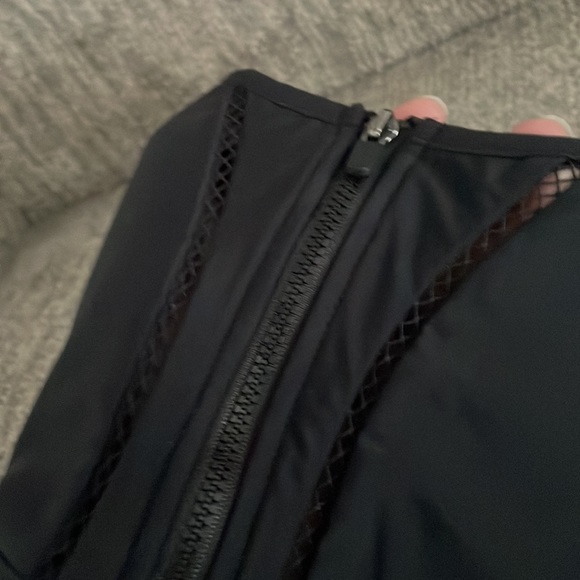 Fabletics sports bra size M - Picture 13 of 13